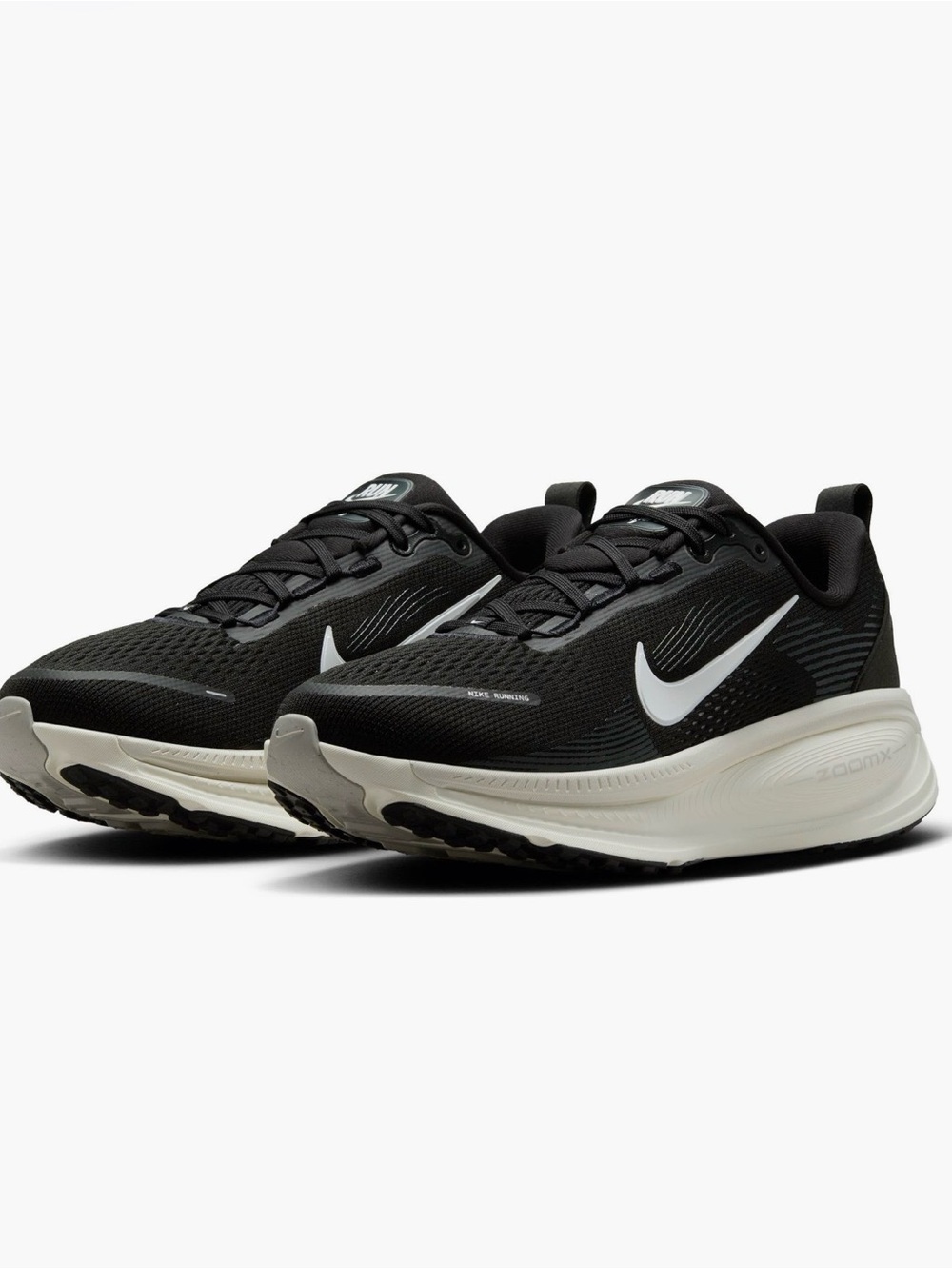 Nike Women’s Vomero 18 Sneakers